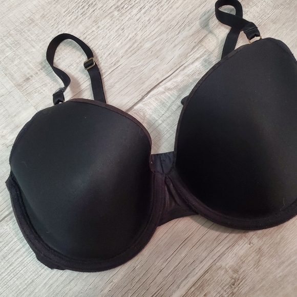 Black Natori Bra 36D - Picture 17 of 17